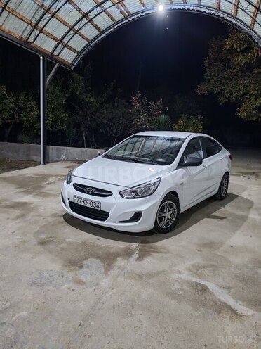 Hyundai Accent 2016, 159,347 km - 1.6 л - Zərdab
