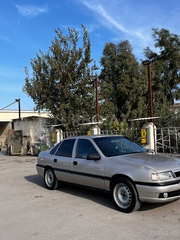 Opel Vectra 1994, 364,544 km - 1.7 l - Bakı