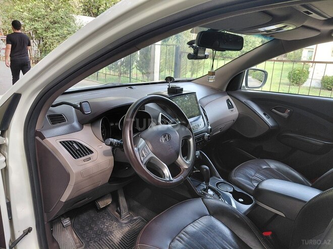 Hyundai Tucson 2012, 227,762 km - 2.0 l - Masallı