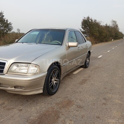 Mercedes C 220 1994, 155,200 km - 2.2 l - Masallı