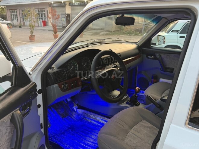 GAZ 31105 2008, 166,000 km - 2.3 l - Sabirabad
