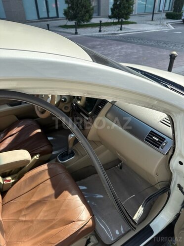 Nissan Tiida 2007, 332,000 km - 1.6 л - Bakı