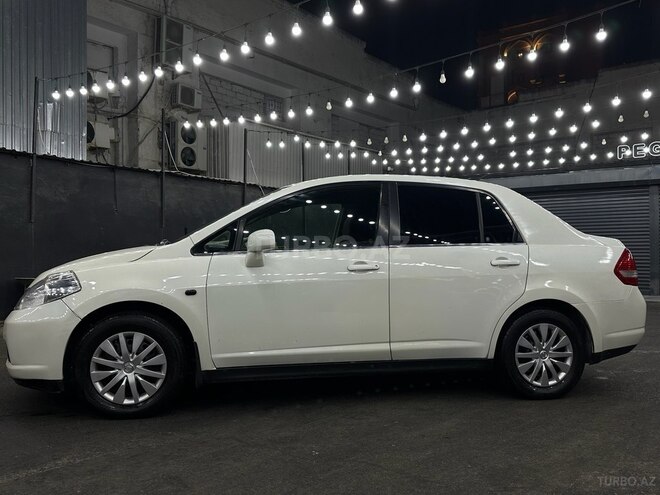 Nissan Tiida 2007, 332,000 km - 1.6 л - Bakı