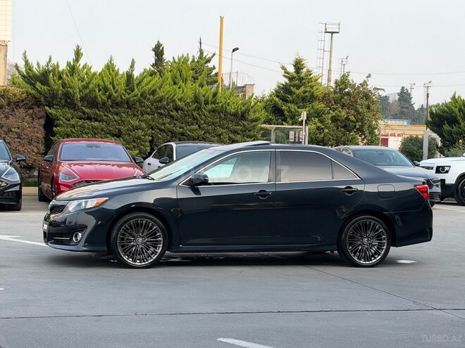Toyota Camry 2013, 220,000 km - 2.5 l - Bakı