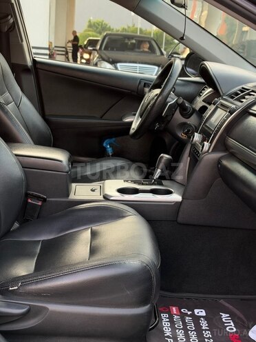 Toyota Camry 2013, 220,000 km - 2.5 l - Bakı