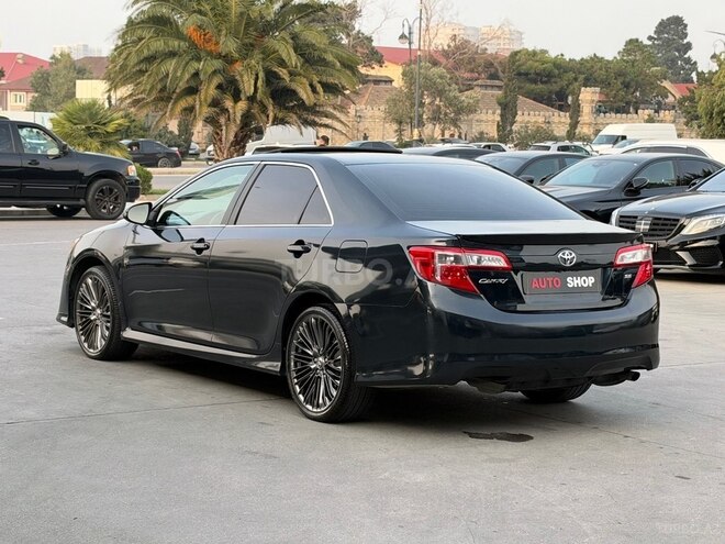 Toyota Camry 2013, 220,000 km - 2.5 l - Bakı