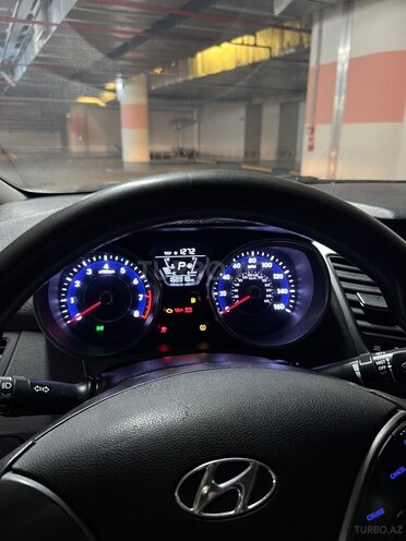 Hyundai Elantra 2014, 168,000 km - 1.8 l - Bakı