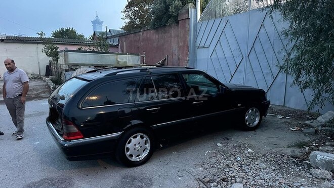 Mercedes C 200 1998, 322,112 km - 2.0 л - Bakı