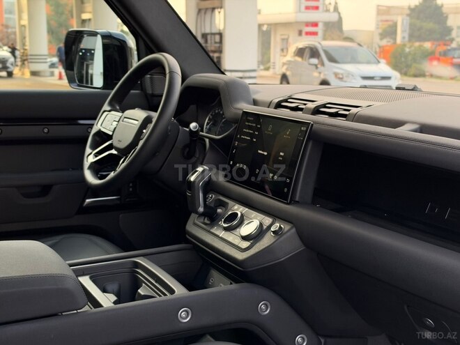Land Rover Defender 2022, 105,000 km - 3.0 l - Bakı