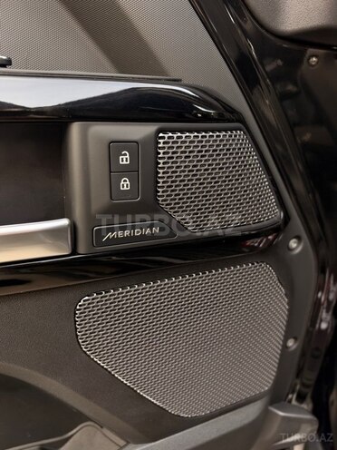 Land Rover Defender 2022, 105,000 km - 3.0 l - Bakı
