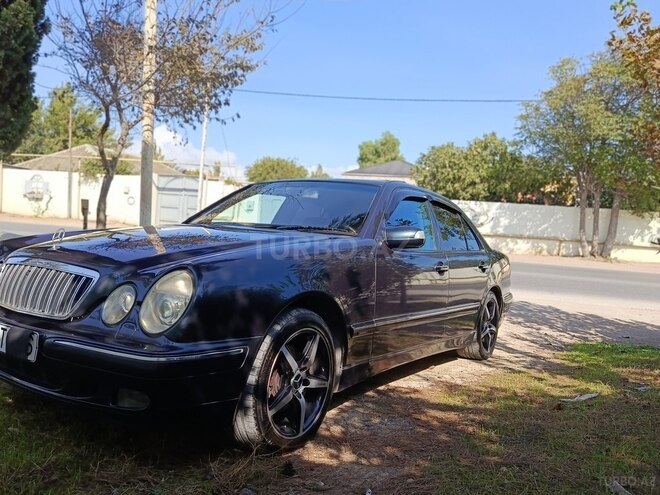 Mercedes E 270 2000, 369,310 km - 2.7 l - Bakı
