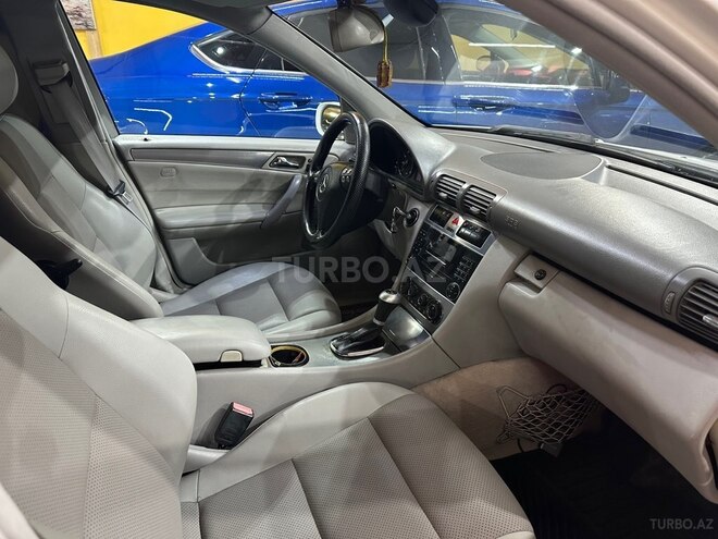 Mercedes C 230 2005, 286,000 km - 2.5 l - Sumqayıt