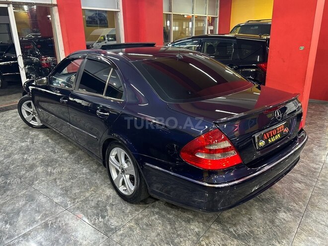 Mercedes E 220 2002, 353,000 km - 2.2 l - Sumqayıt