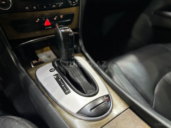 Mercedes E 220 2002, 353,000 km - 2.2 l - Sumqayıt