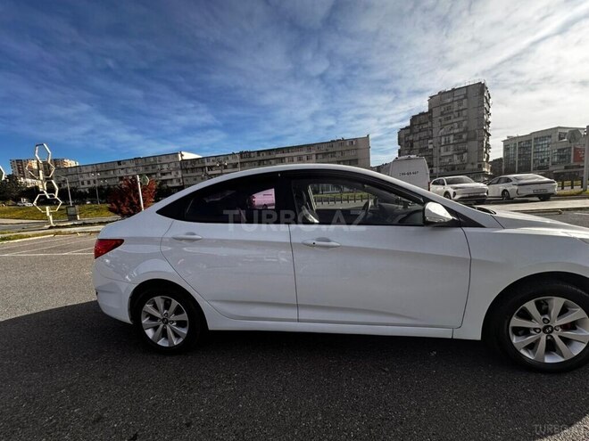 Hyundai Accent 2011, 217,000 km - 1.4 л - Bakı