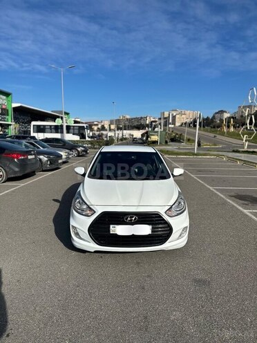 Hyundai Accent 2011, 217,000 km - 1.4 л - Bakı