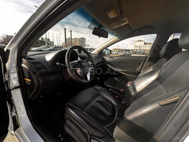 Hyundai Accent 2011, 217,000 km - 1.4 л - Bakı
