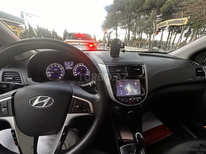 Hyundai Accent 2011, 217,000 km - 1.4 л - Bakı