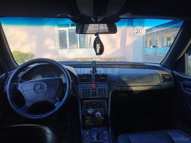 Mercedes C 280 1994, 200,000 km - 2.8 l - Göyçay