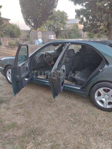 Mercedes E 230 1996, 630,000 km - 2.3 l - Sumqayıt