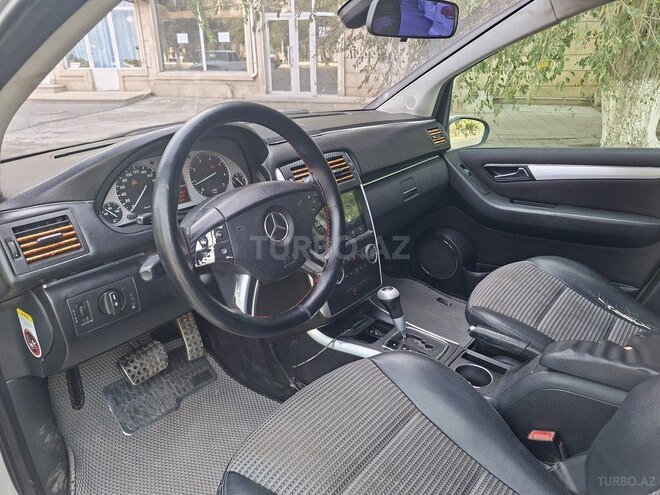 Mercedes B 200 2007, 258,000 km - 2.0 л - Bakı