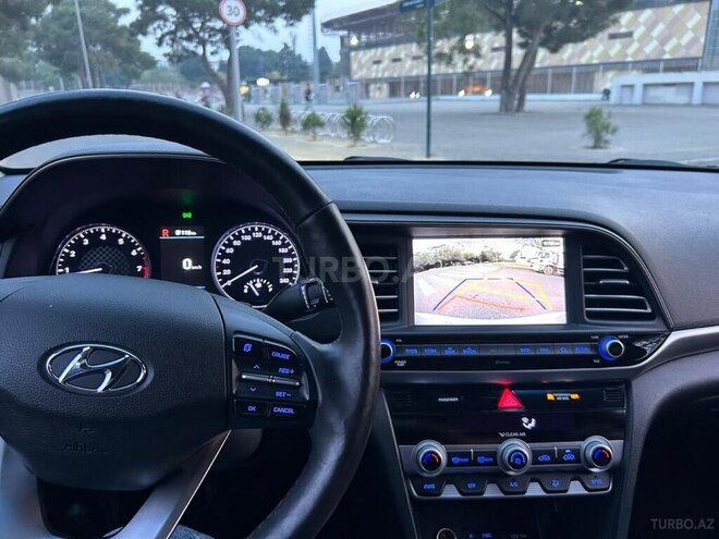 Hyundai Elantra 2019, 194,100 km - 1.6 л - Bakı