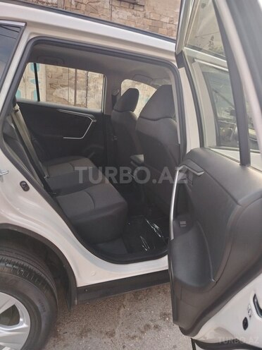 Toyota RAV4 2020, 35,600 km - 2.0 l - Bakı