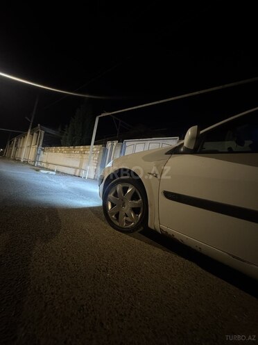 Renault Megane 2007, 800,000 km - 1.5 l - Salyan