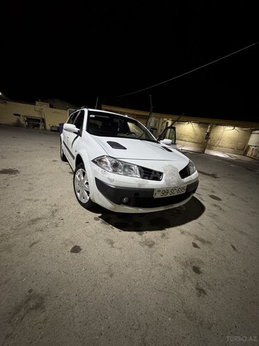 Renault Megane 2007, 800,000 km - 1.5 l - Salyan