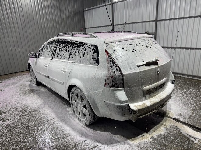 Renault Megane 2007, 800,000 km - 1.5 l - Salyan