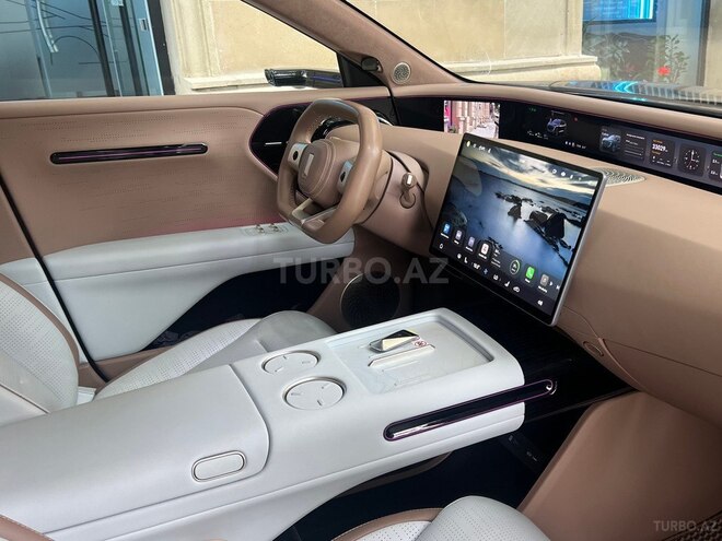 Avatr  2025, 33,000 km - 1.5 l - Bakı