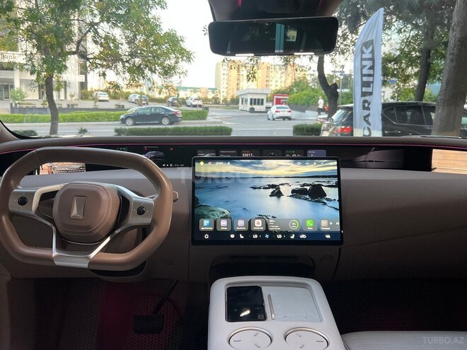Avatr  2025, 33,000 km - 1.5 l - Bakı