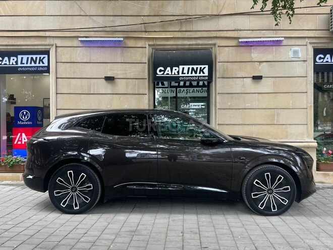 Avatr  2025, 33,000 km - 1.5 l - Bakı