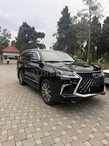 Lexus LX 570 2014, 160,000 km - 5.7 l - Gəncə