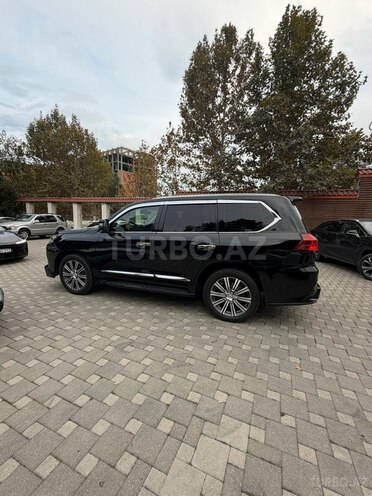 Lexus LX 570 2014, 160,000 km - 5.7 l - Gəncə