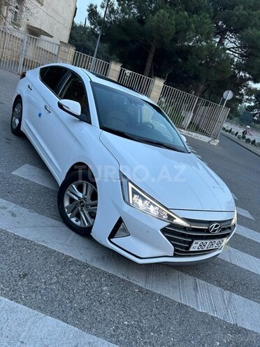 Hyundai Elantra 2019, 194,100 km - 1.6 л - Bakı