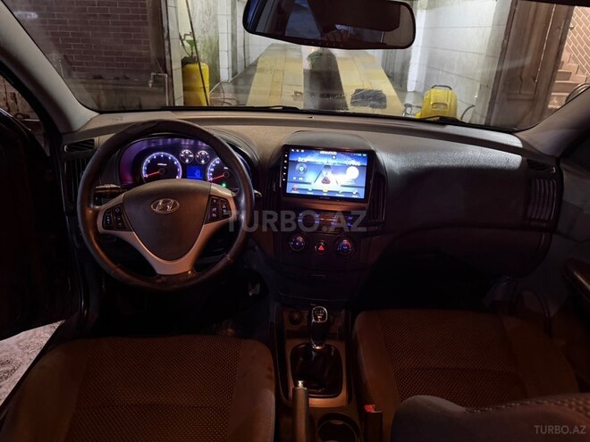 Hyundai i30 2011, 322,112 km - 1.4 л - Bakı
