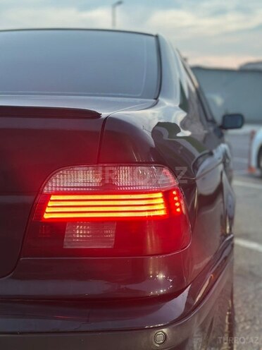 BMW 525 2001, 310,000 km - 2.5 l - Sumqayıt
