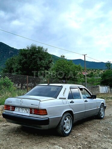 Mercedes 190 1993, 375,000 km - 2.0 l - Goranboy