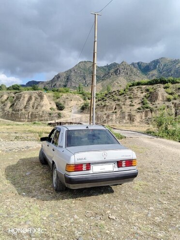 Mercedes 190 1993, 375,000 km - 2.0 l - Goranboy