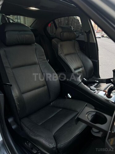 BMW 530 2007, 300,000 km - 3.0 l - Bakı
