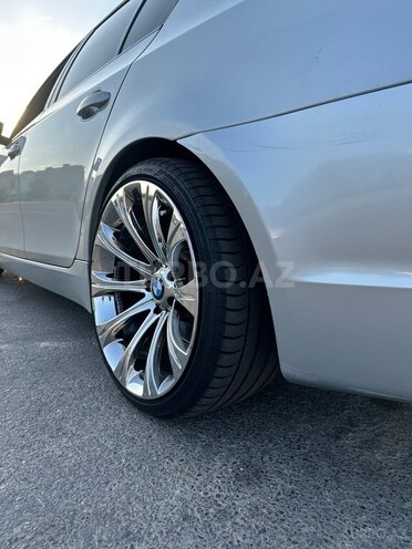 BMW 530 2007, 300,000 km - 3.0 l - Bakı