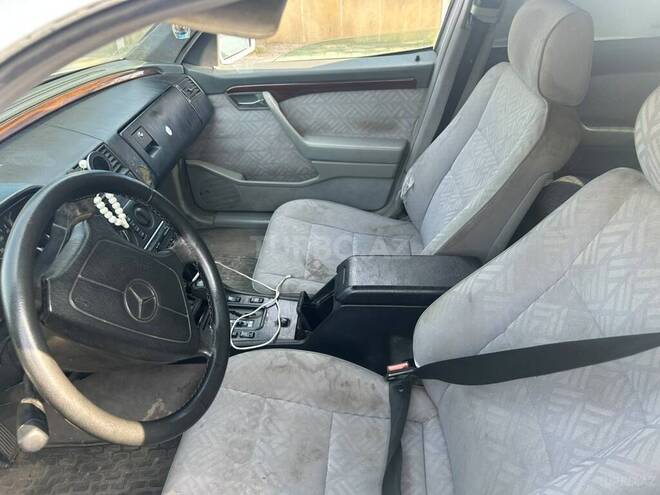 Mercedes C 200 1995, 335,000 km - 2.0 l - Bakı
