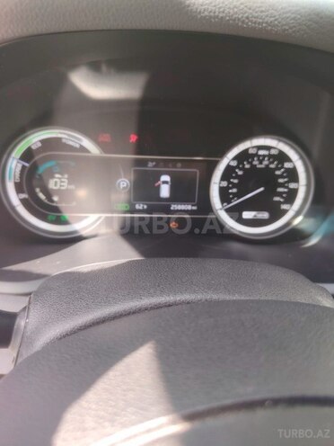 Kia Niro 2019, 250,000 km - 1.6 l - Bakı