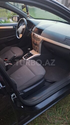 Opel Astra 2008, 330,000 km - 1.3 l - Zaqatala