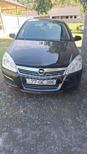 Opel Astra 2008, 330,000 km - 1.3 l - Zaqatala