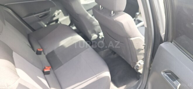 Opel Astra 2008, 330,000 km - 1.3 l - Zaqatala