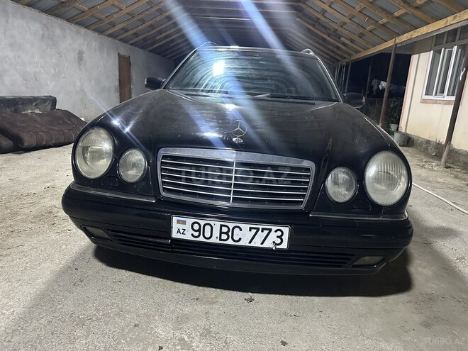 Mercedes E 240 1998, 369,789 km - 2.4 л - Zərdab