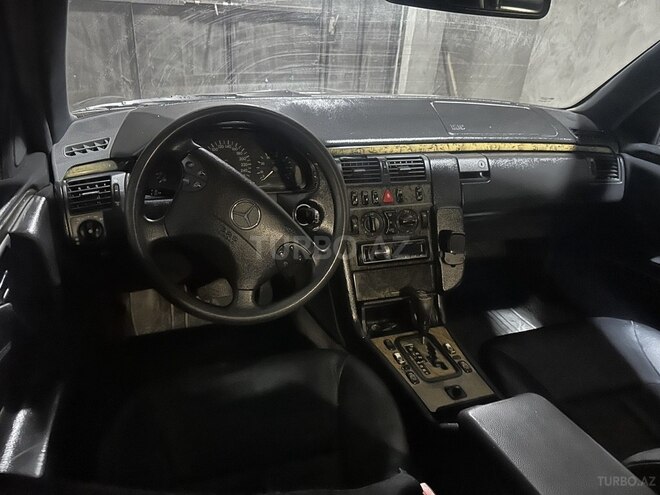 Mercedes E 240 1998, 369,789 km - 2.4 л - Zərdab