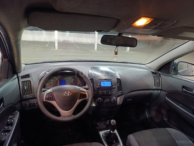 Hyundai i30 2010, 350,000 km - 1.4 l - Bakı